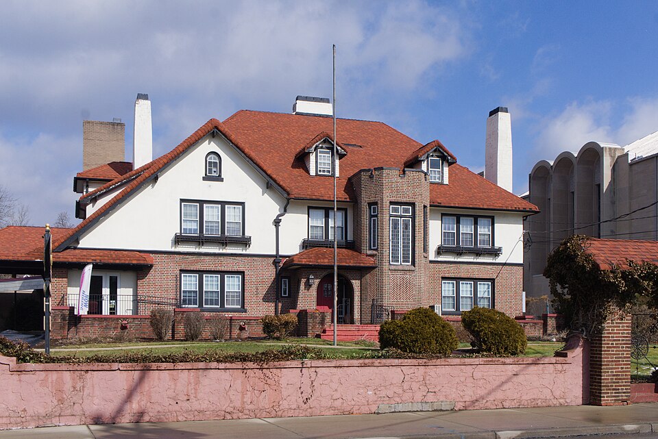 Morris Bachman mansion