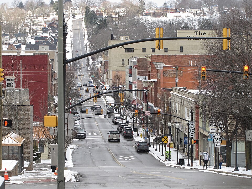State Street in Sharon, Pennsylvania